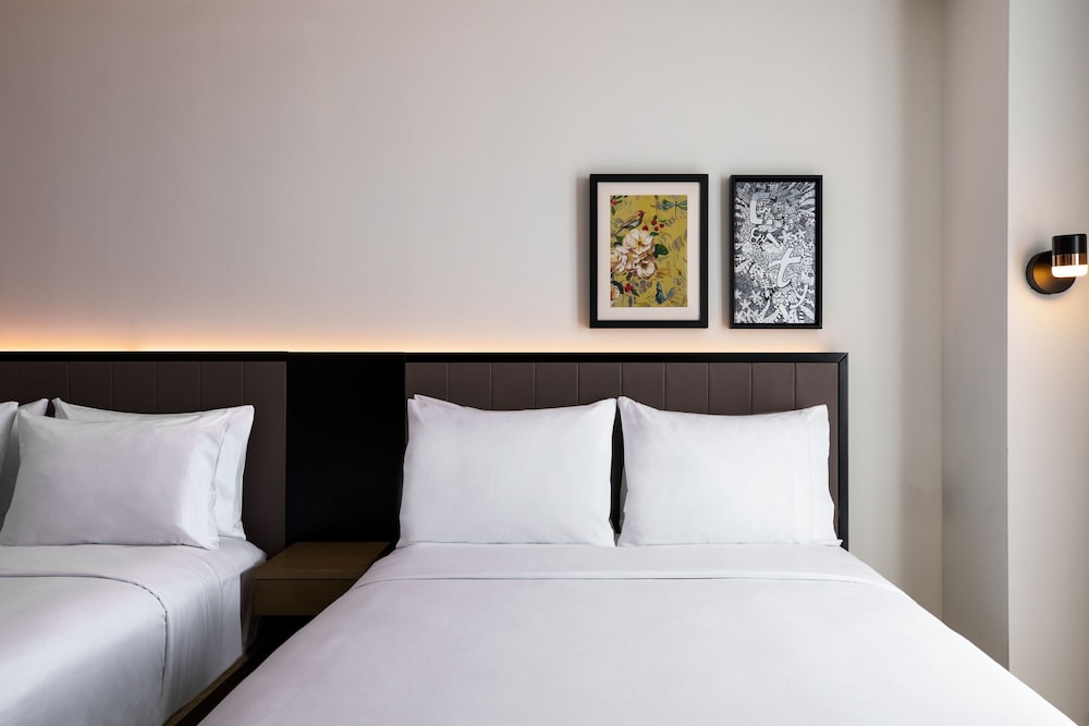 Renaissance New York Flushing Hotel at Tangram 12/44