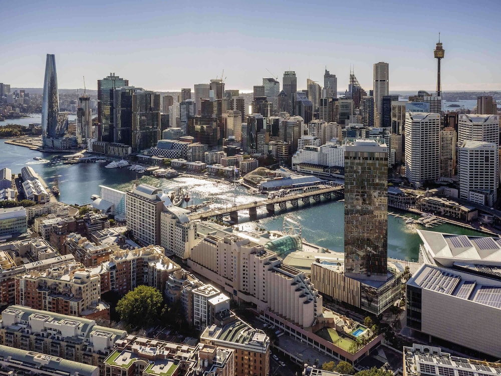 IBIS SYDNEY DARLING HARBOUR 66/68