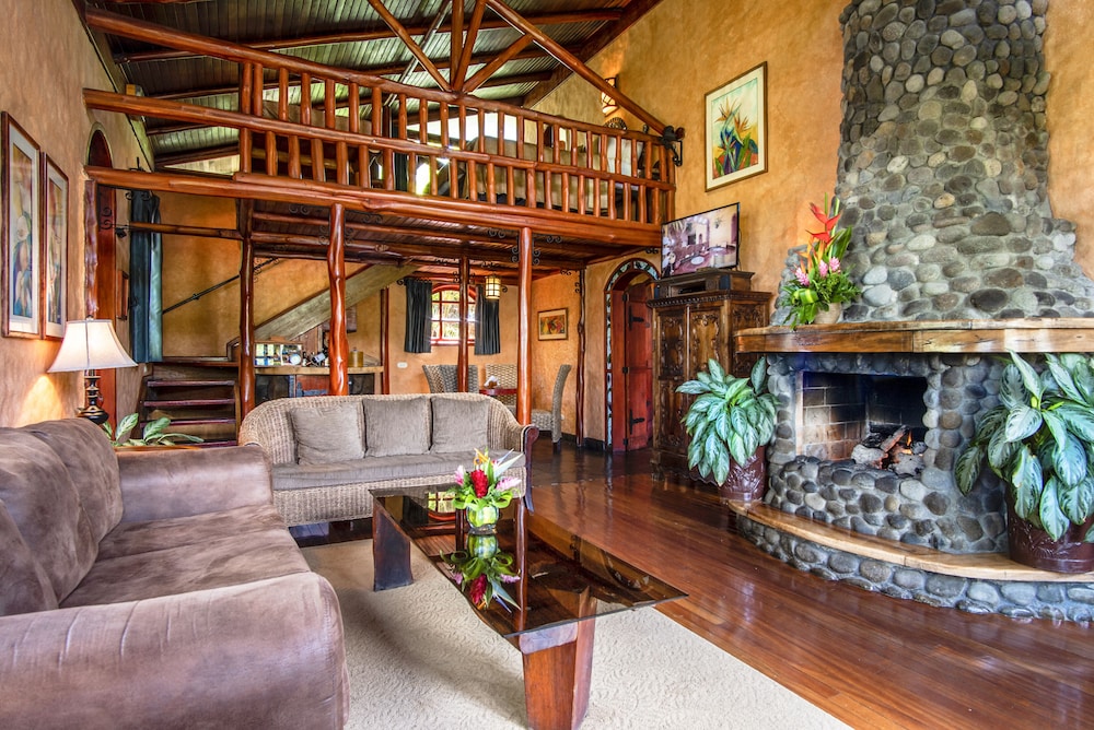 The Peace Lodge At La Paz Waterfall Gardens 37/63