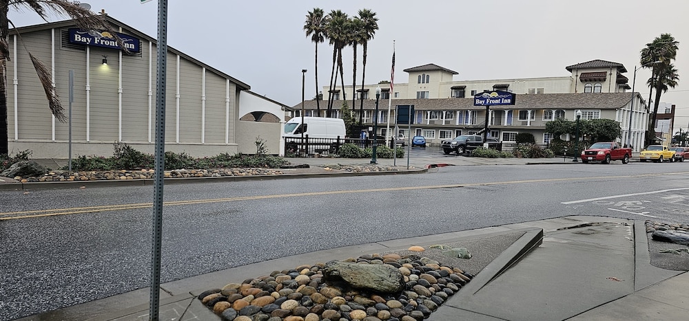 Bay Front Inn Santa Cruz 48/55