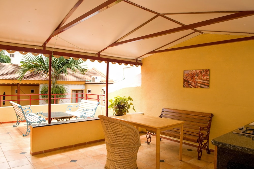 CASA COTTAGE 8/50