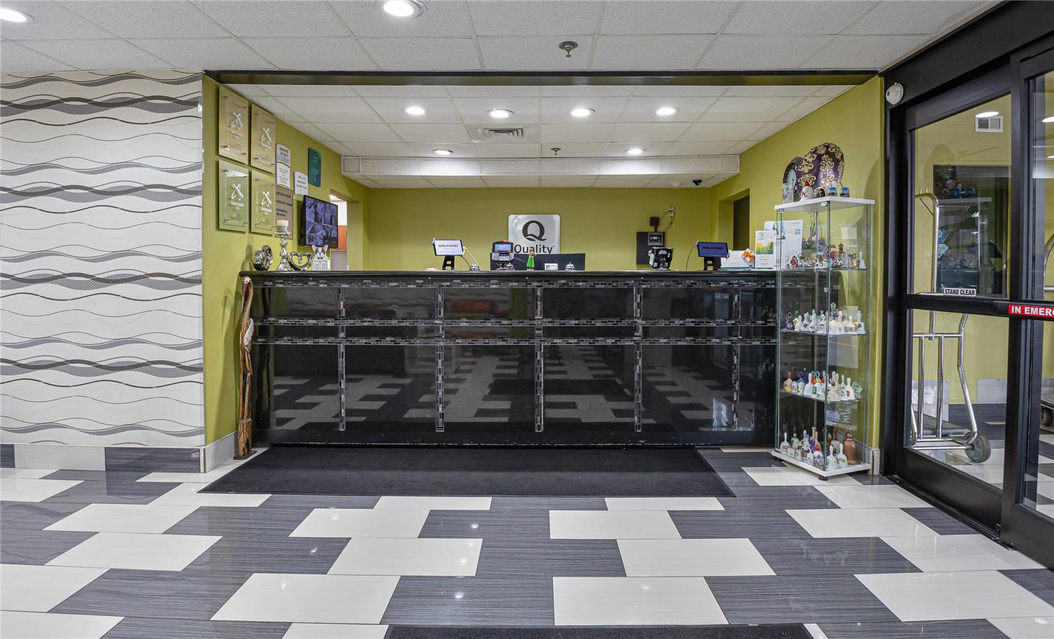 lobby