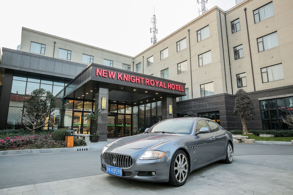 New Knight Royal Hotel Airport and International Resort 51/61
