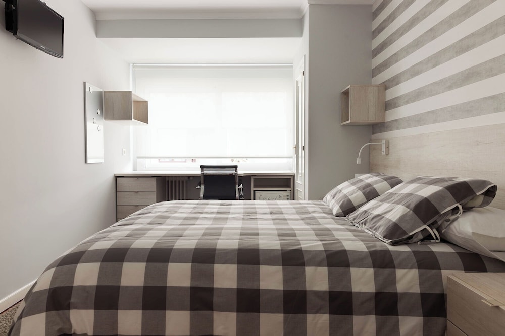 Pension Residencia F&F 26/45