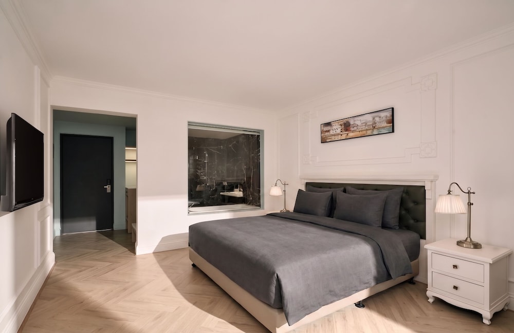 M Village Hotel Long Bien, a brand of Modern Village Lifestyle 20/50
