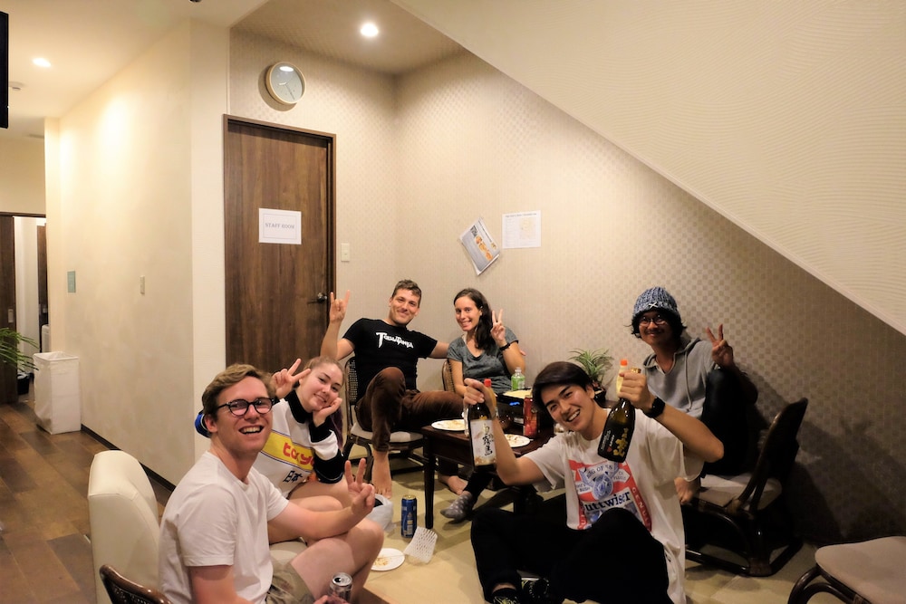 Osaka Namba Hostel Miyabi 41/49
