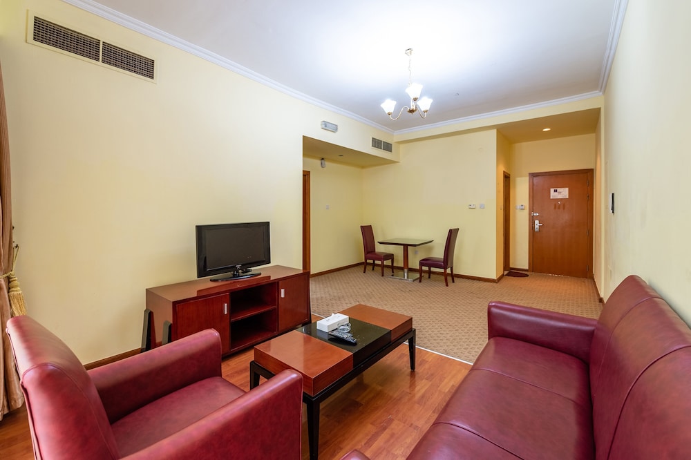 Ruwi Hotel Apartments 20/23