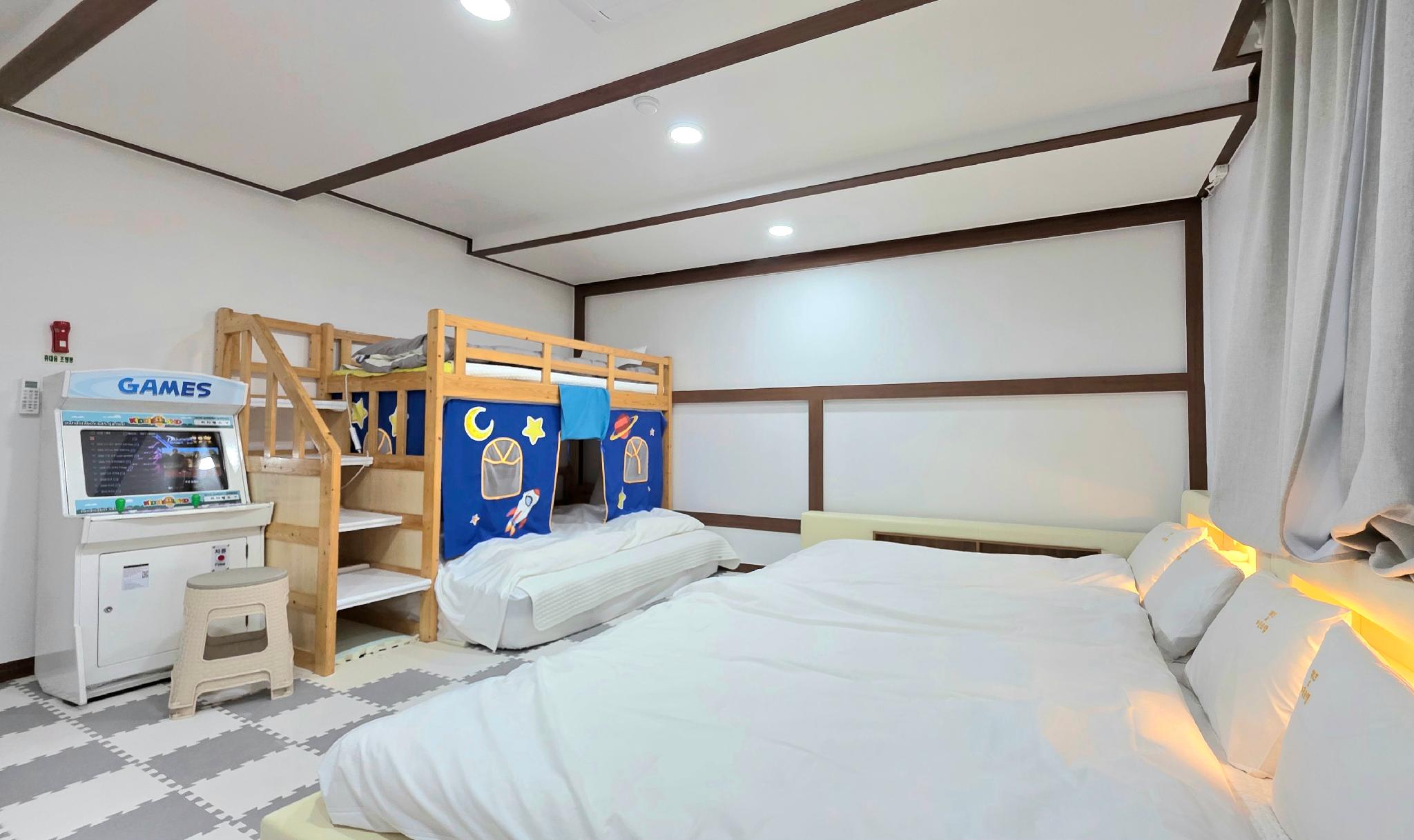 Kids Suite