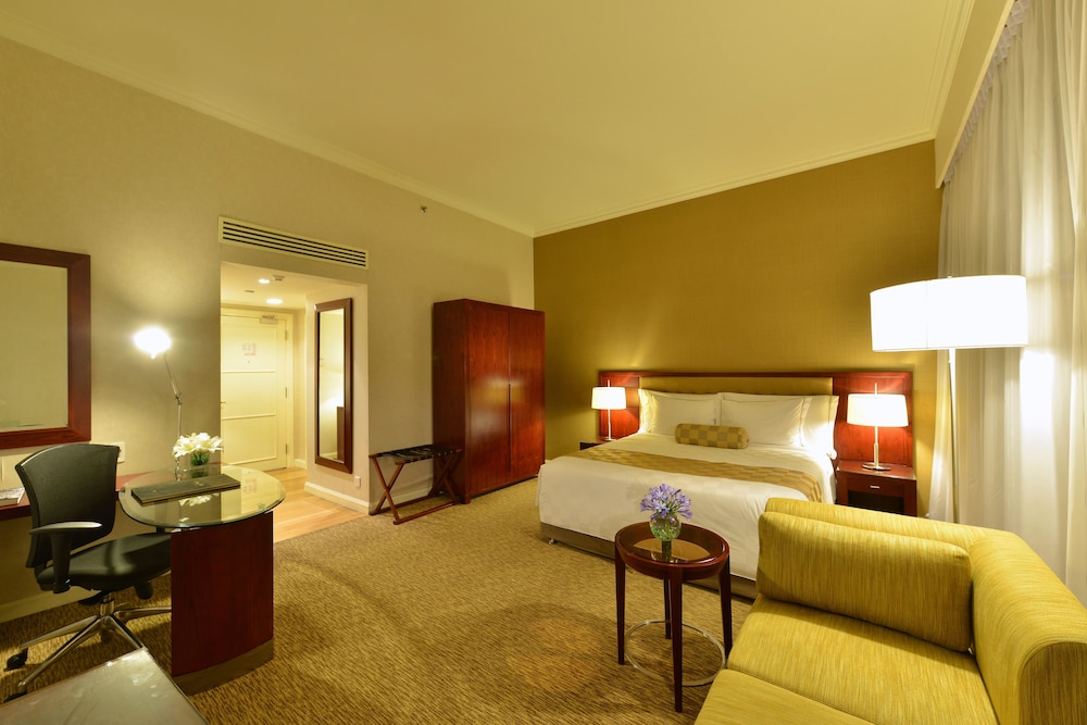 Equatorial Ho Chi Minh City 15/33