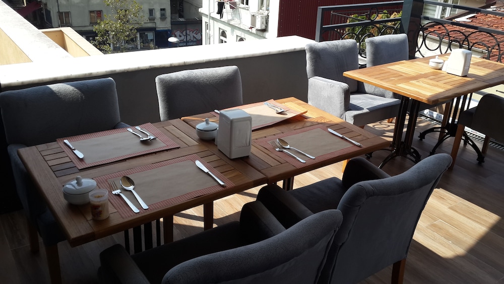 Pera Line Hotel 23/34