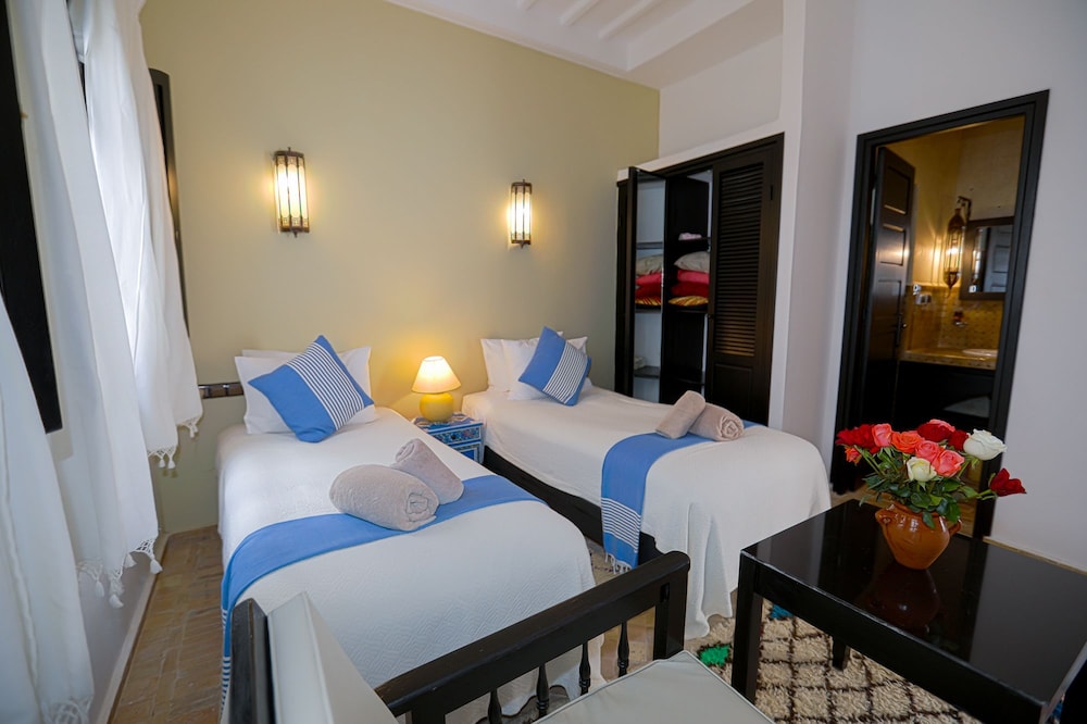 Riad Dar Awil 18/45