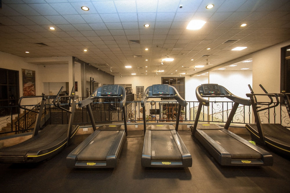 Colosseum Hotel And Fitness Club 44/75