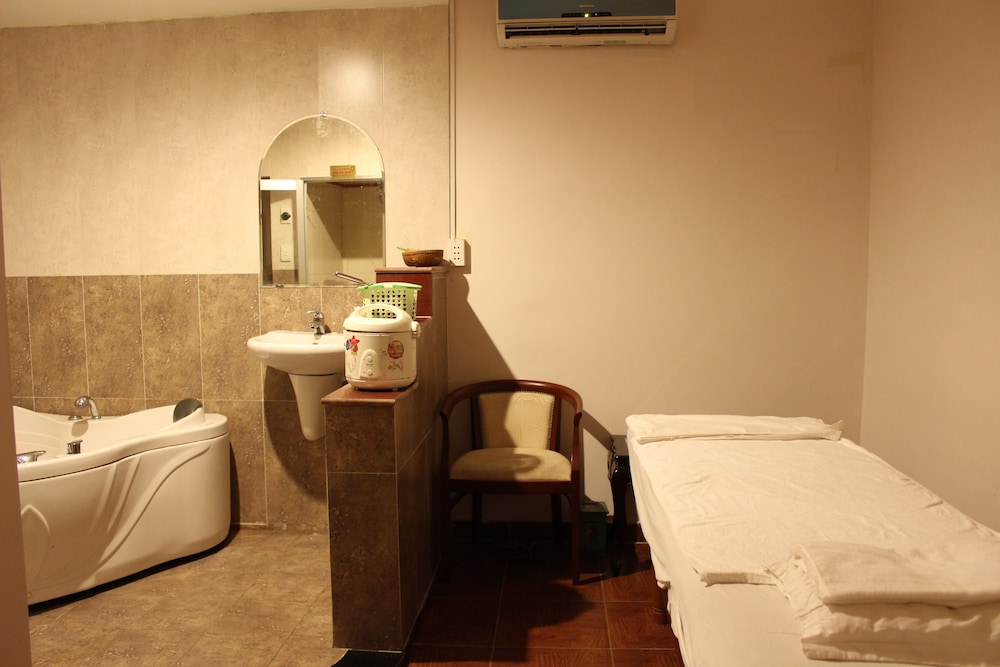 Saigon Park Resort 49/50