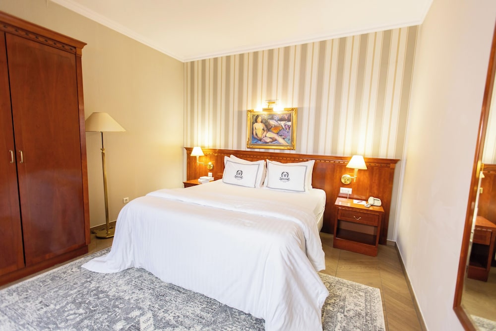 Waldinger Hotel 15/50