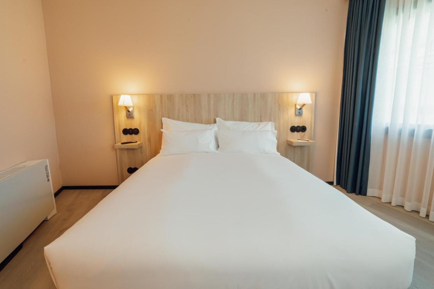 ABC HOTEL PORTO CAMPANHA 63/101