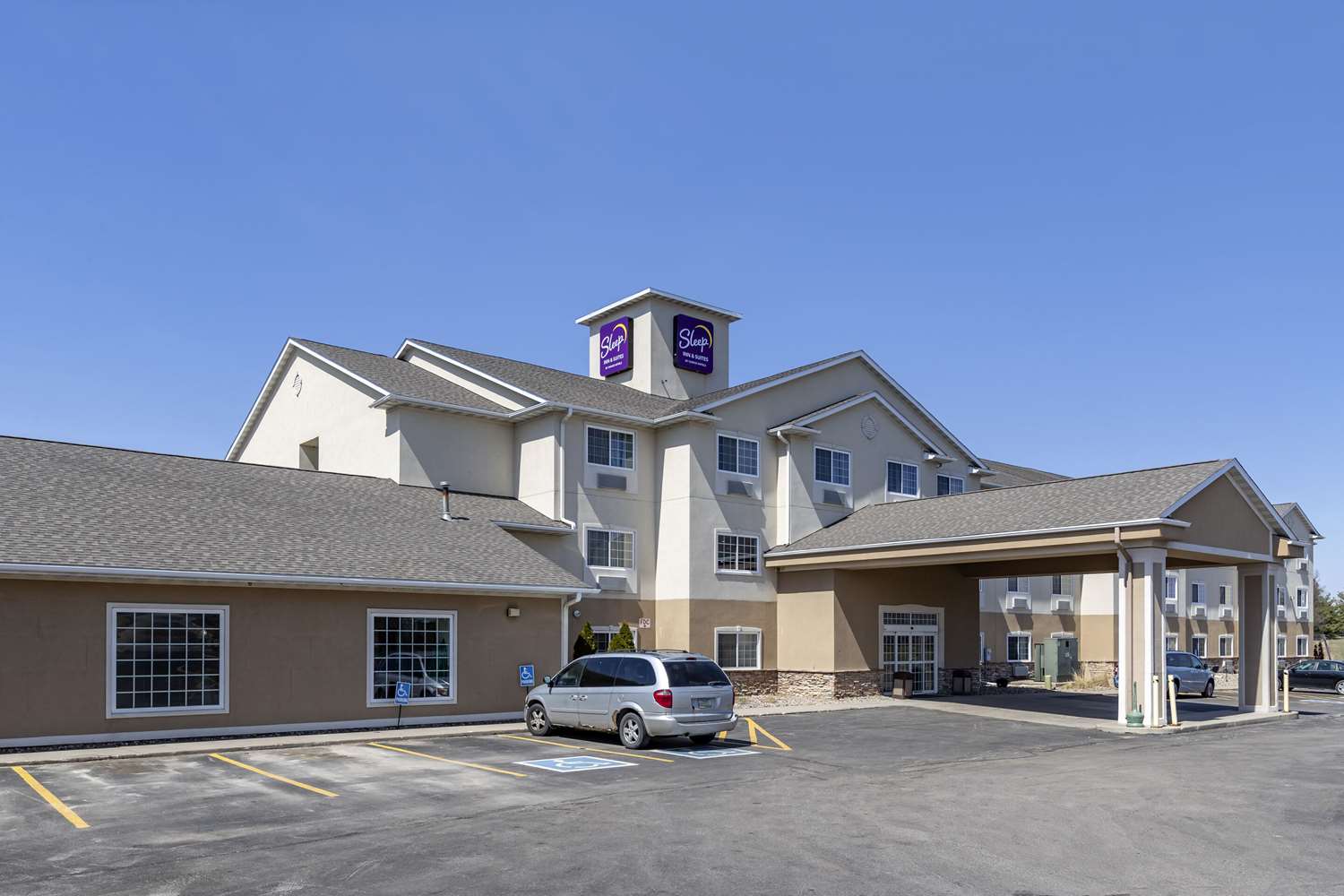 Sleep Inn & Suites Pleasant Hill - Des Moines 37/37