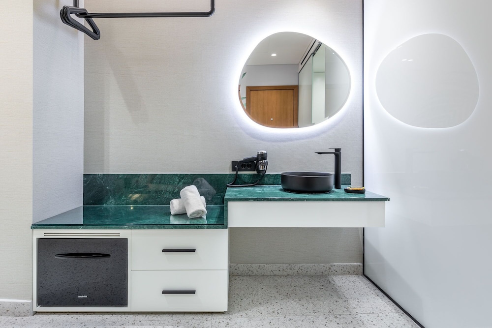 Amazon Hotel 25/29