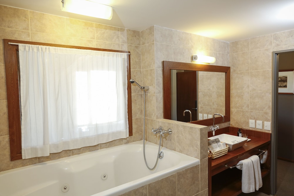 غرفة بريميوم بسريرين منفصلين بإطلالة على الجبل، Los Cerros del Chalten Boutique Hotel 8/10