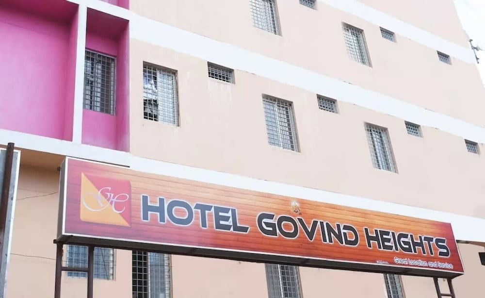 Hotel Govind Heights 4/40