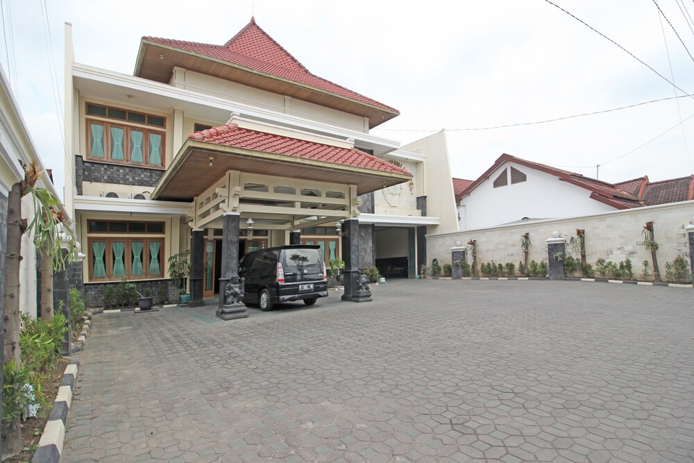 Reddoorz Near Xt Square Yogyakarta 3/36