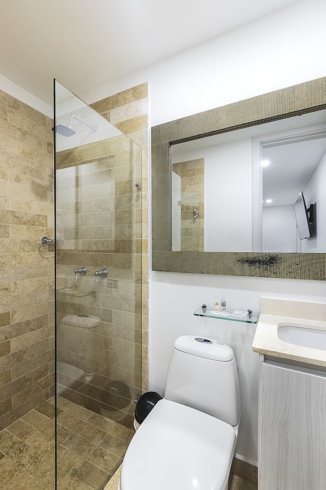 Hotel Madeiro 63/64
