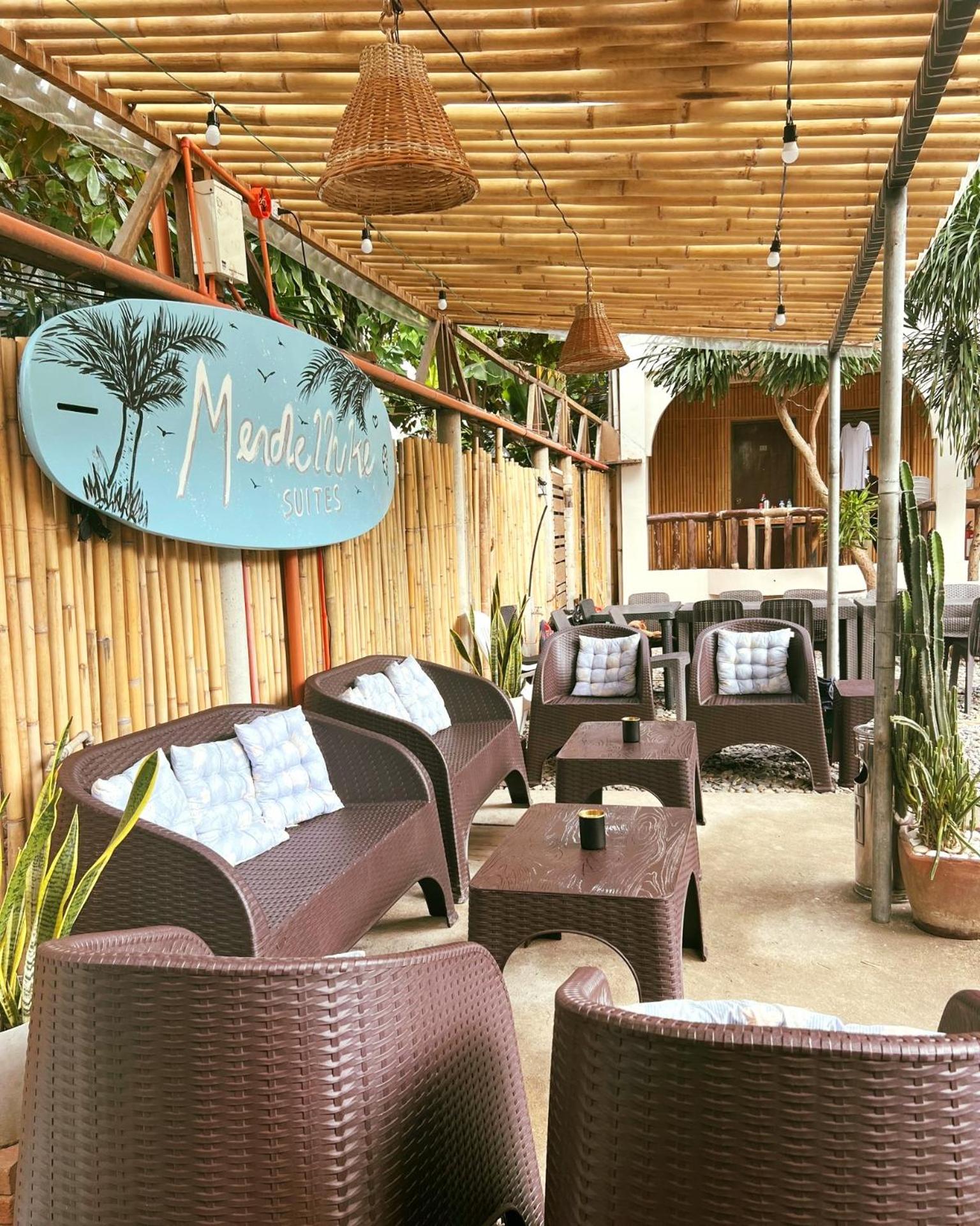 Mendelluke Suites 19/29