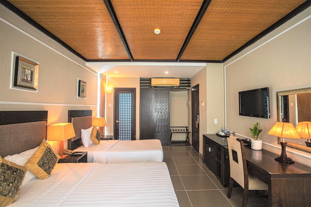 PREMIUM, DELUXE, TWIN BEDS, SEA VIEW