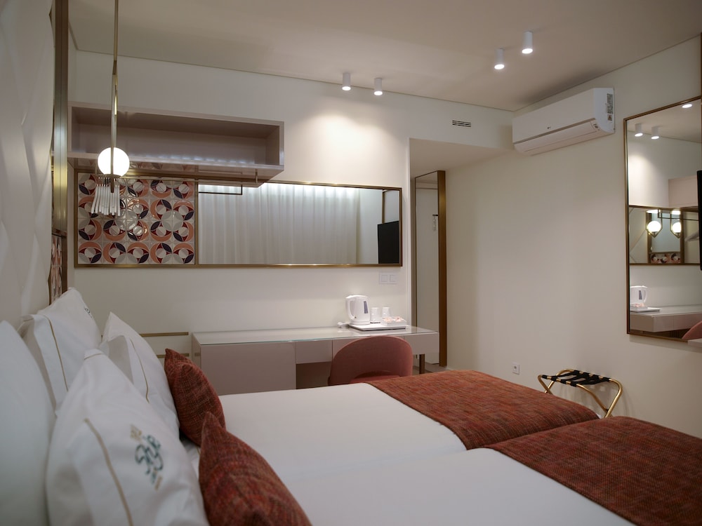 New Style Lisbon Hotel 6/21