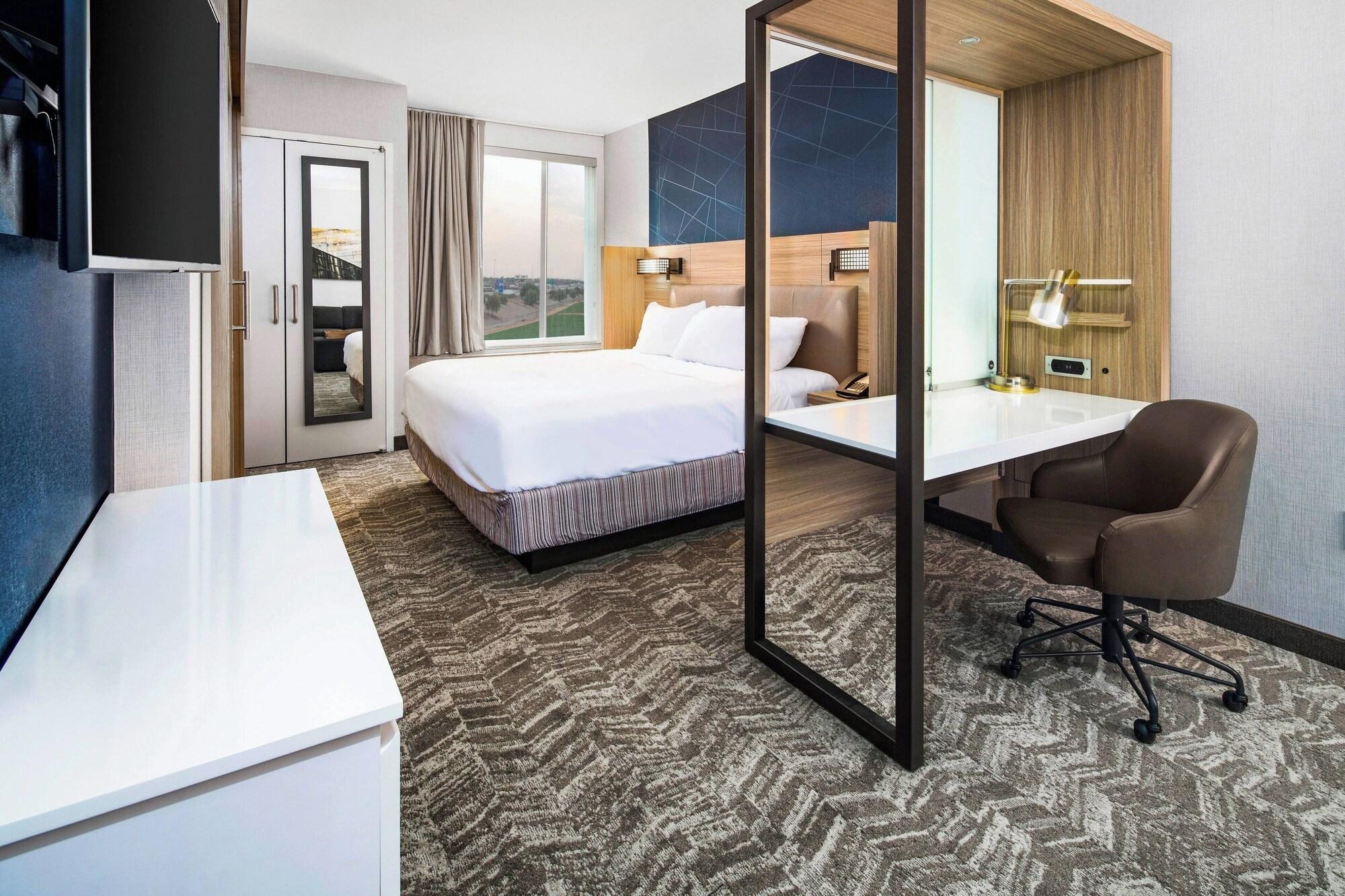 Suite, Multiple Beds