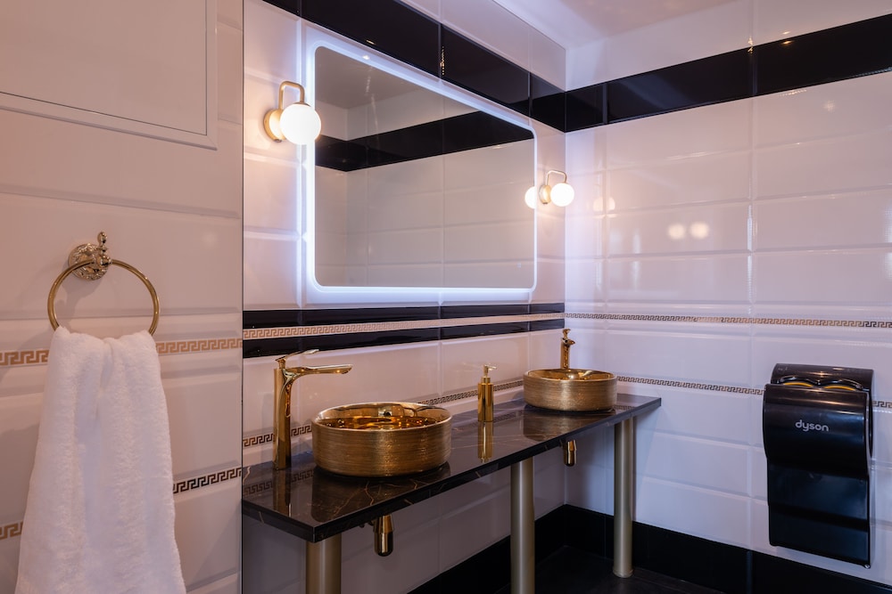 The Originals City Hotel Rennes Sud Chantepie Ex Comfort Hotel Rennes Chantepie 17/31