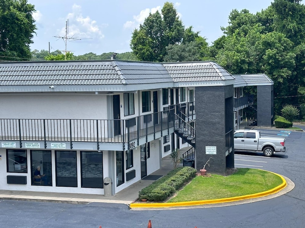 Masters Inn Doraville 24/25