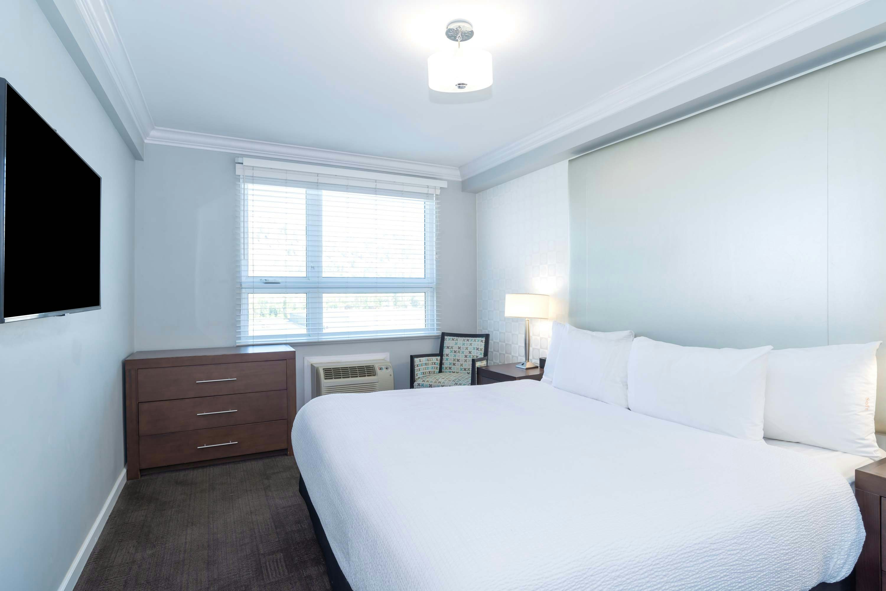 Tower Suite, 1 King Bed, Sofa Bed, Kitchenette, Balcony, View