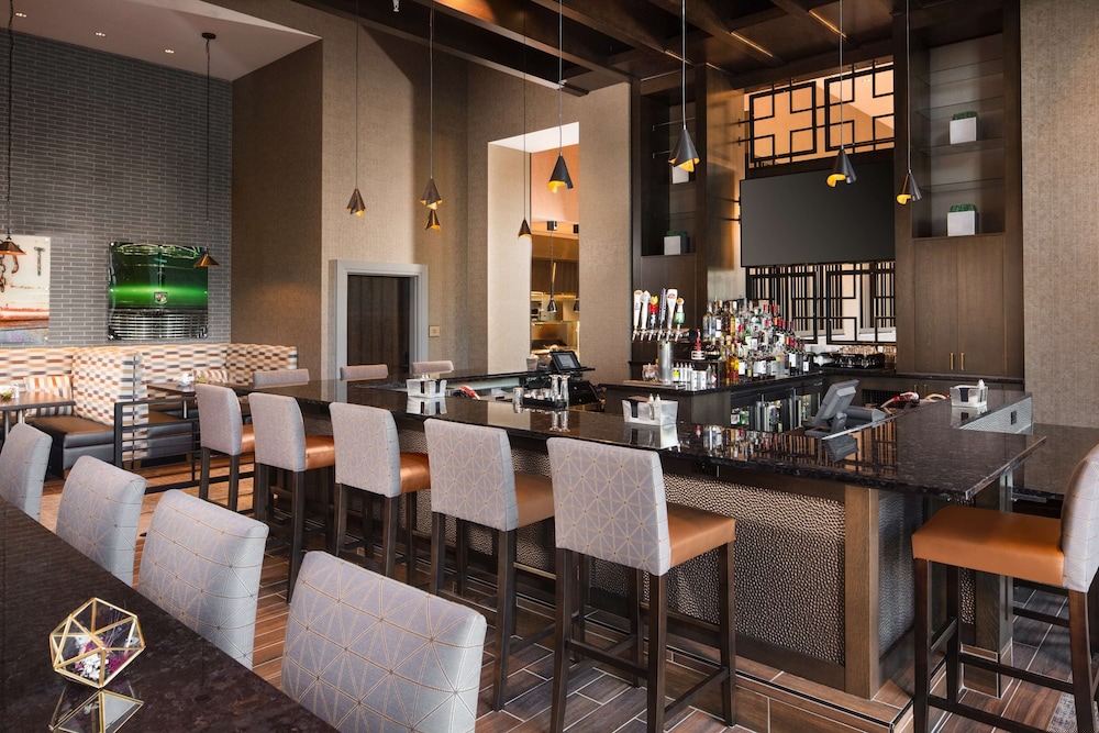 Embassy Suites by Hilton South Bend at Notre Dame 44/63