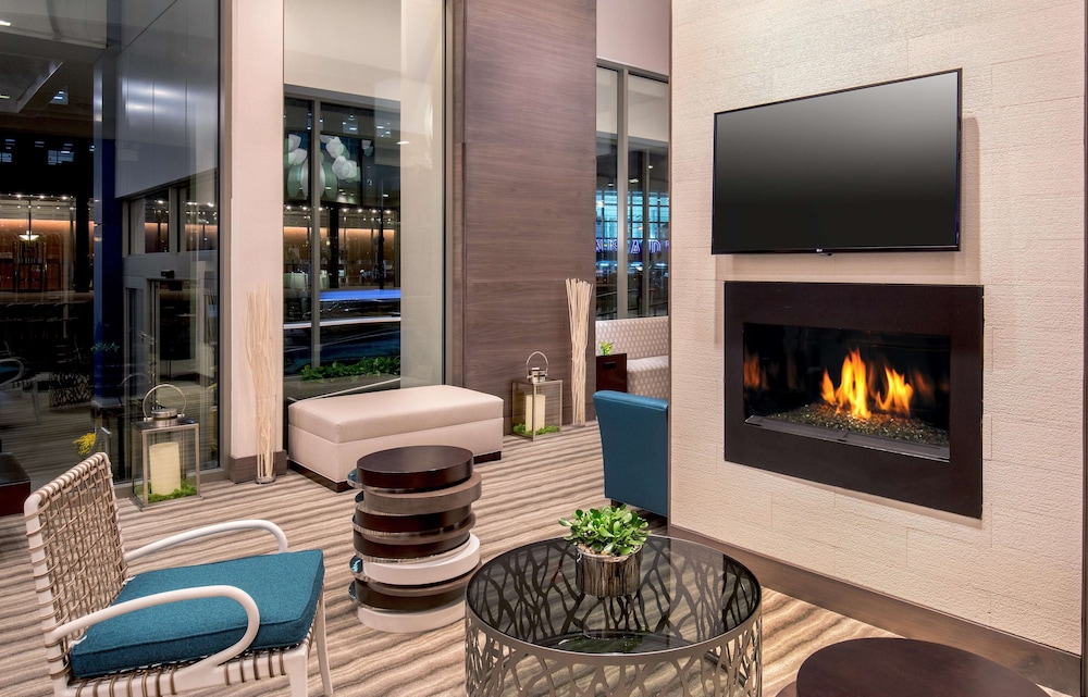 Hilton Garden Inn NYC Financial Center/Manhattan Downtown 7/40