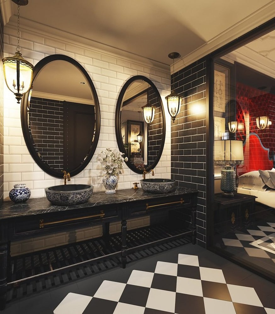 Adora Art Hotel 45/74