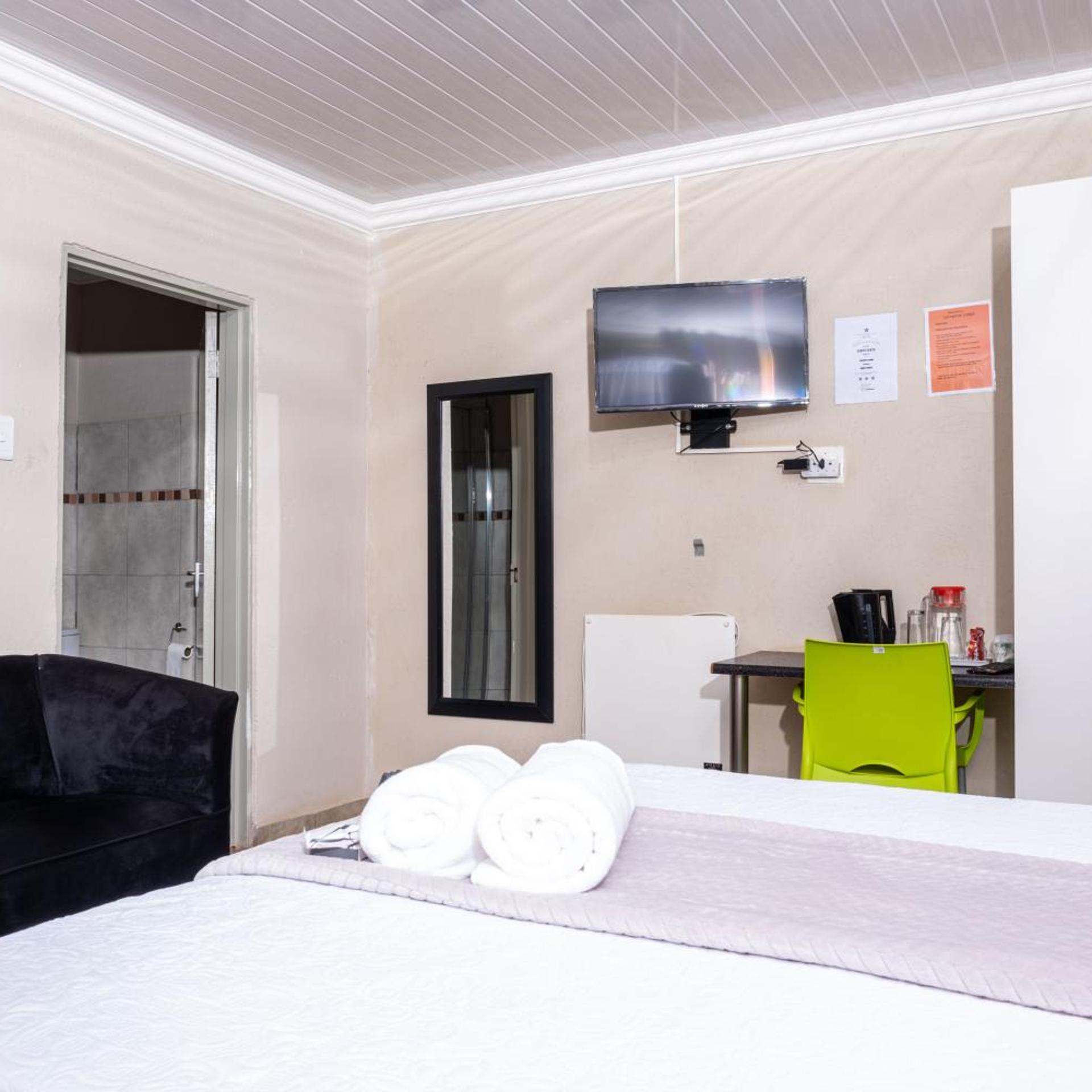Lempitse Lodge 6/50