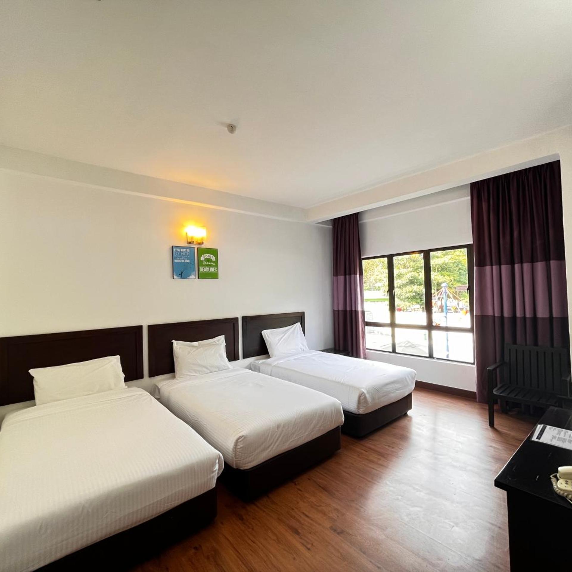 Deluxe, Triple, Single Bed, Garden View