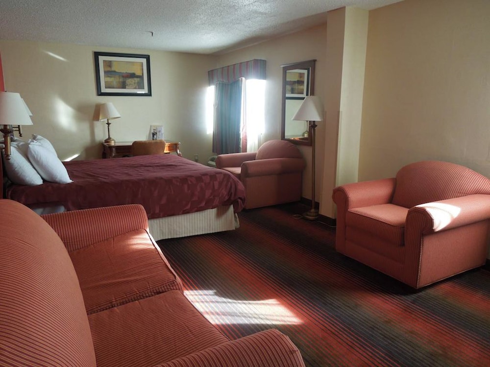 Ramada by Wyndham East Orange 18/24