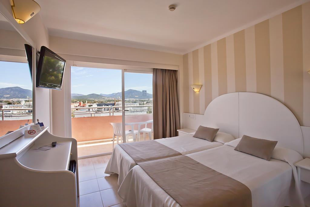 Sky Senses Hotel 11/50