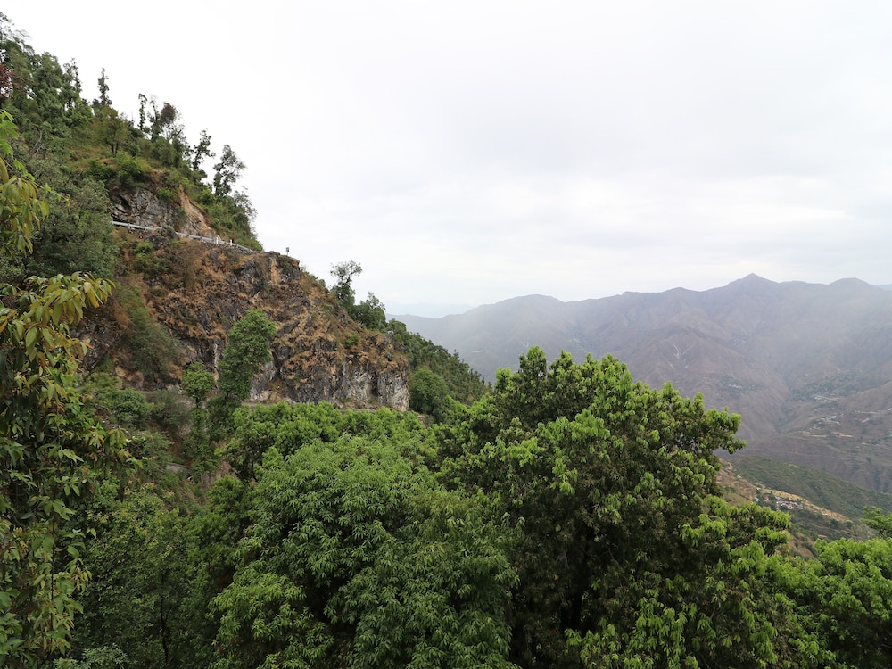 The Kings Kalindi Resort & Spa 22/27