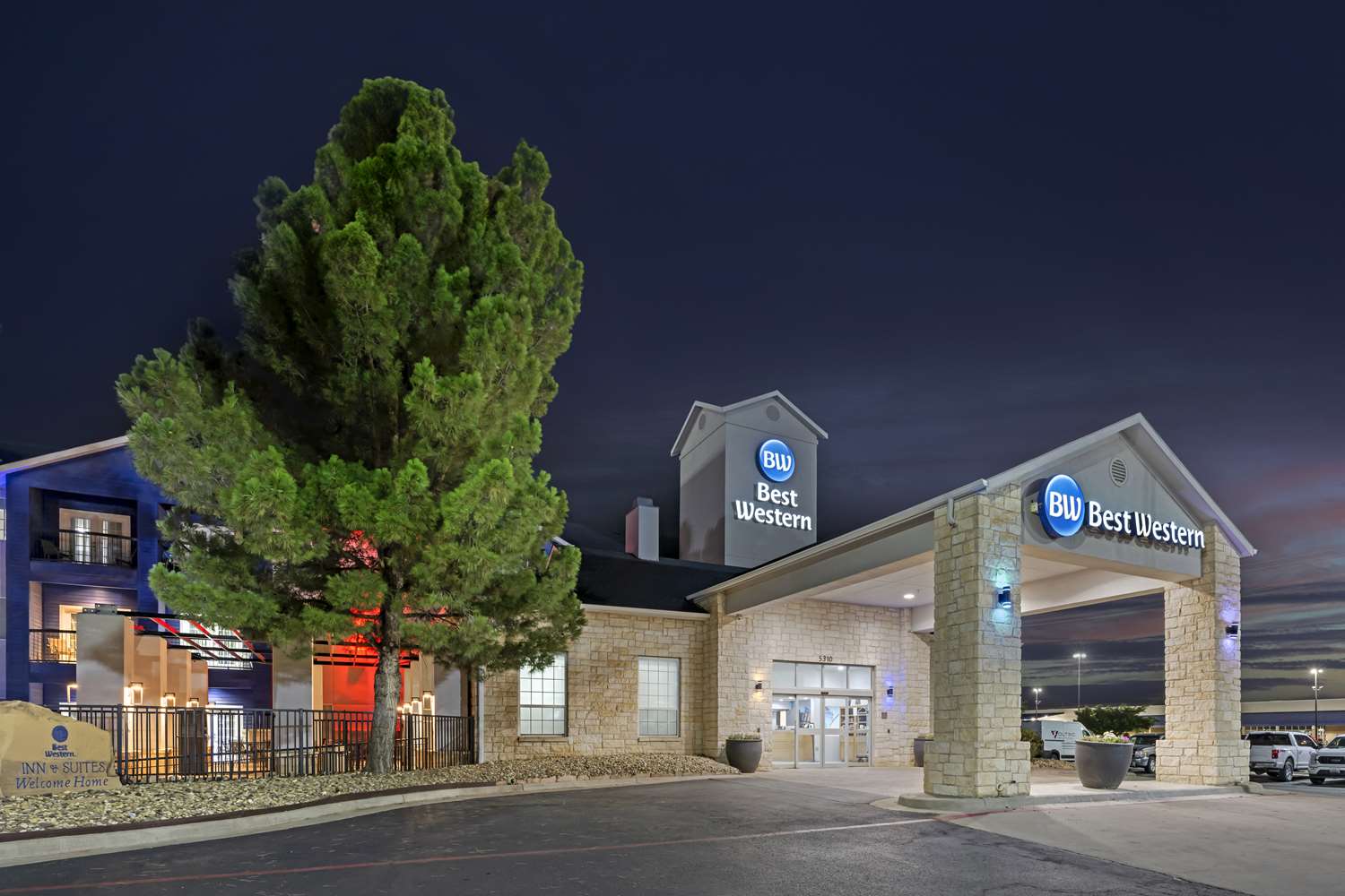 Lubbock West Inn and Suites 10/12
