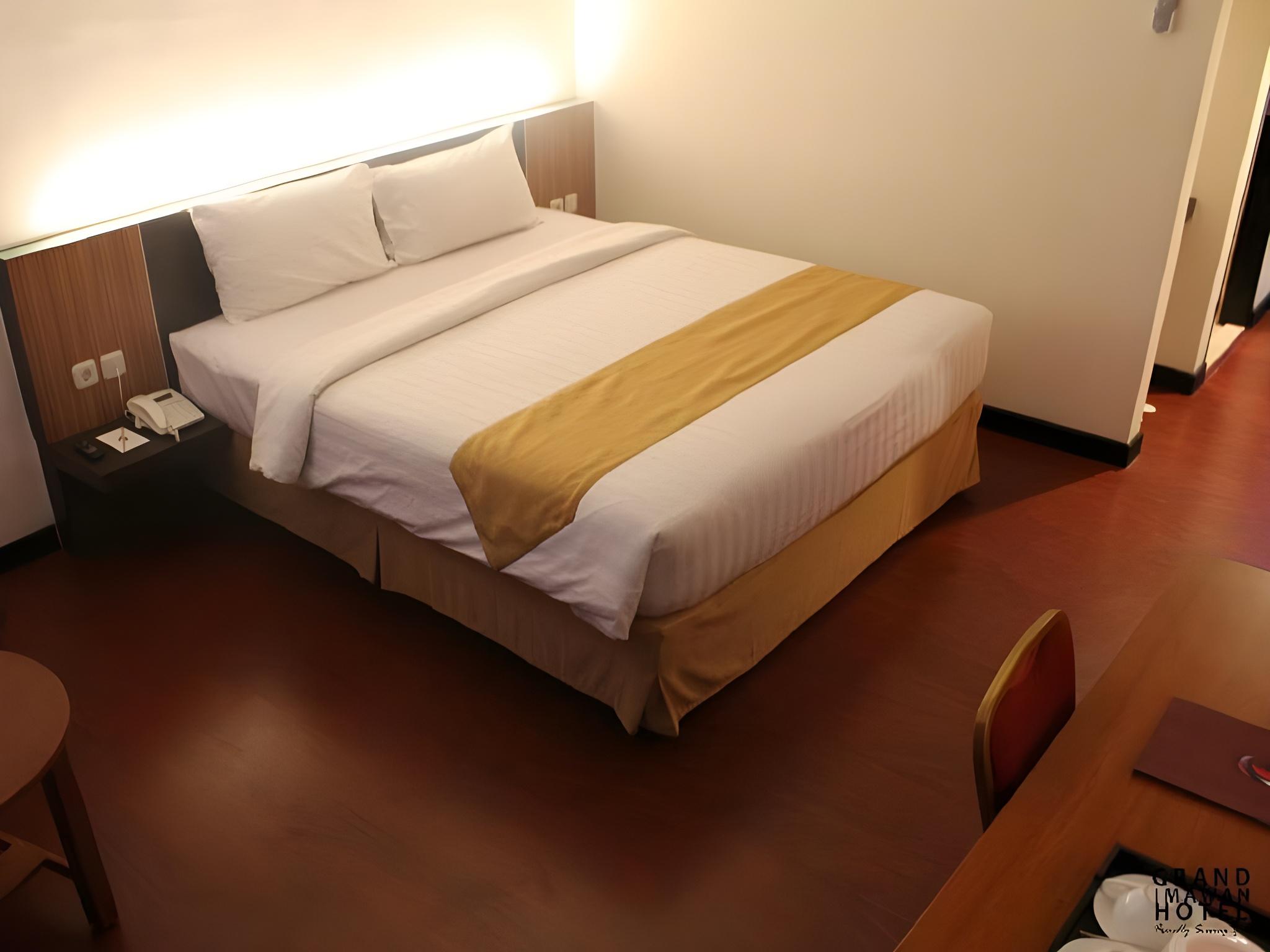 غرفة سوبيريور بسرير مزدوج أو سريرين منفصلين، Hotel Grand Imawan 2/2
