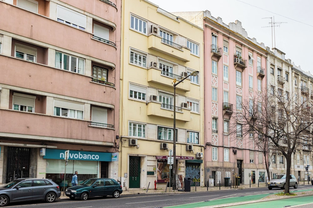 Casa Da Avenida Lisboa 39/50