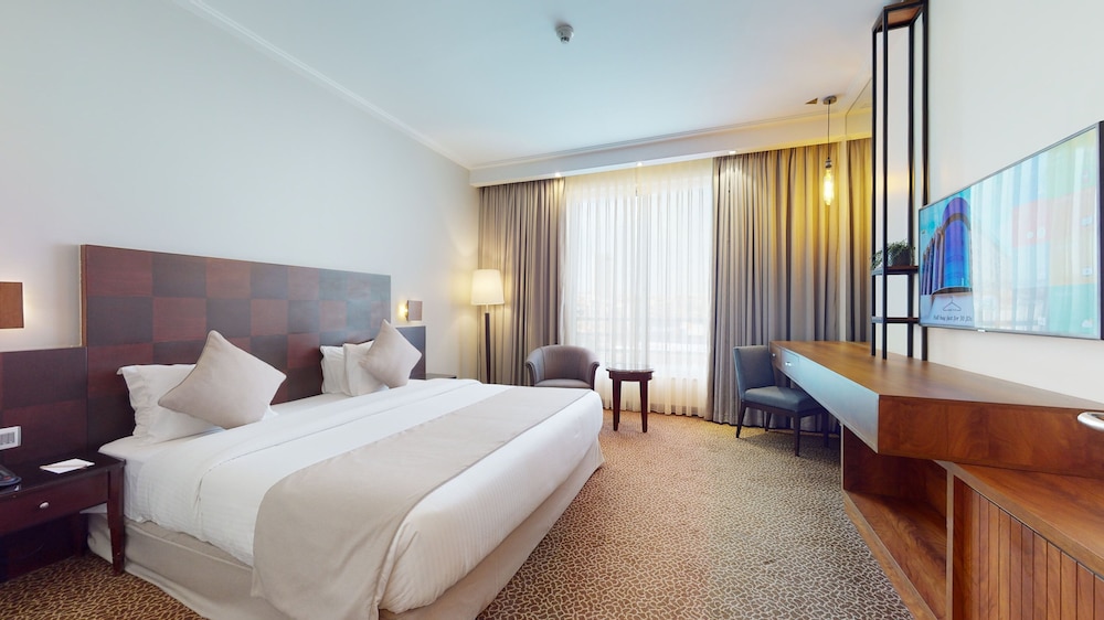 Ayass Hotel 23/74