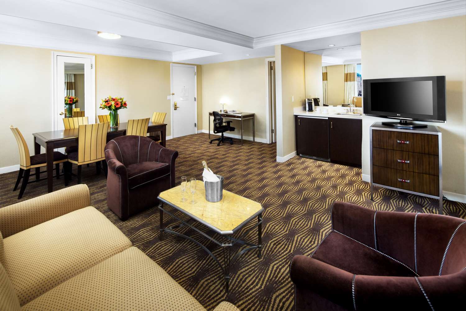 The New Yorker Hotel by Lotte Hotels 39/50