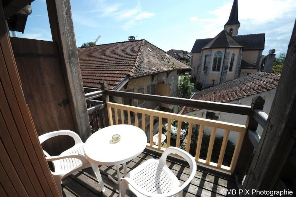 Auberge D Anthy 4/50