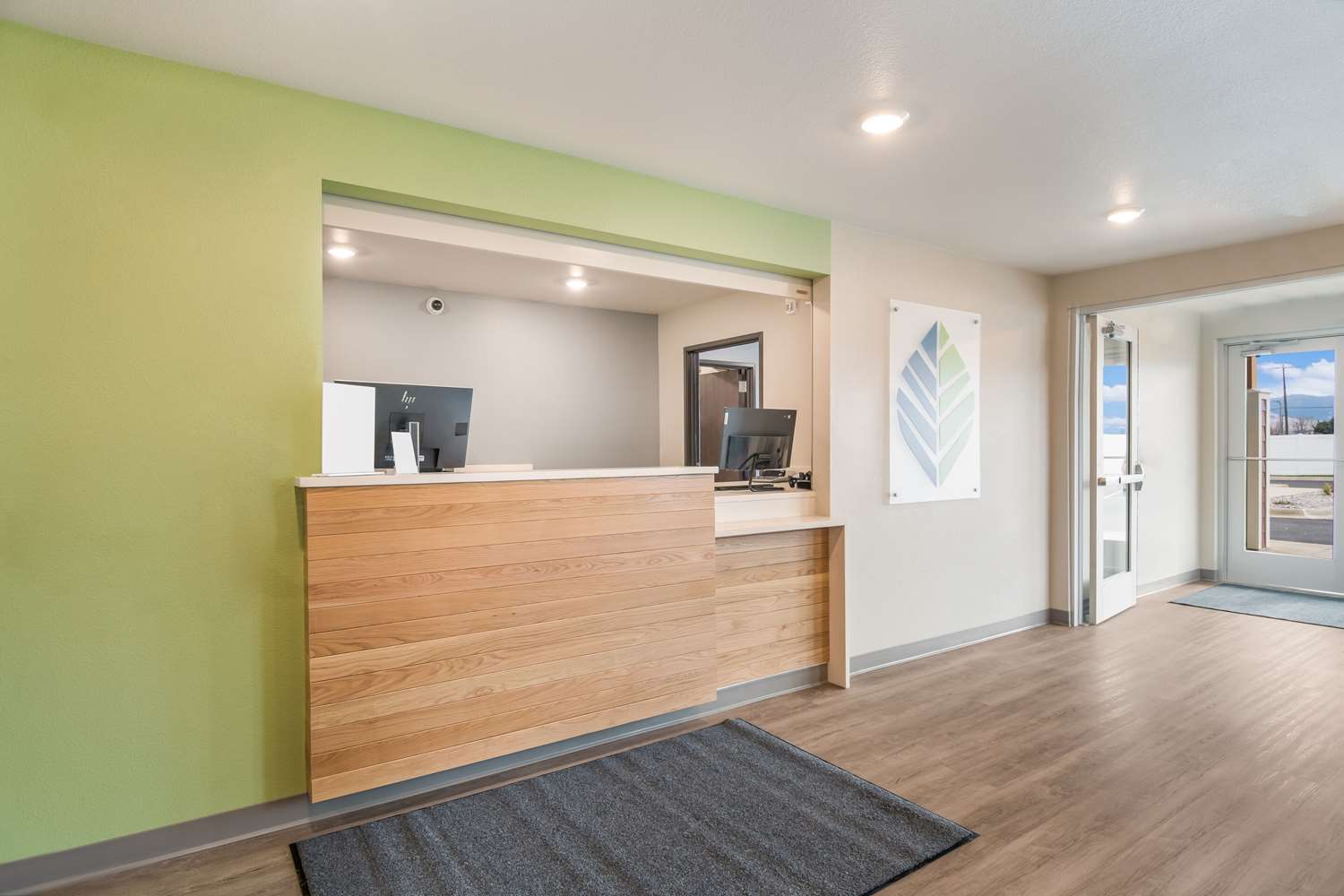 WoodSpring Suites Missoula 3/9