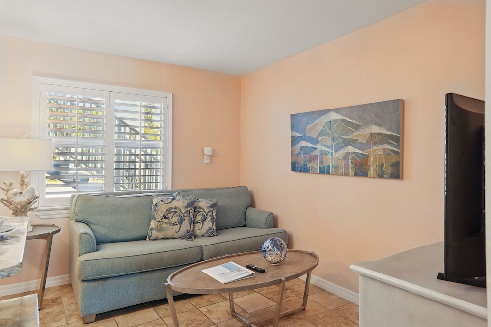 Coco Sands Beachside Cottages 40/63