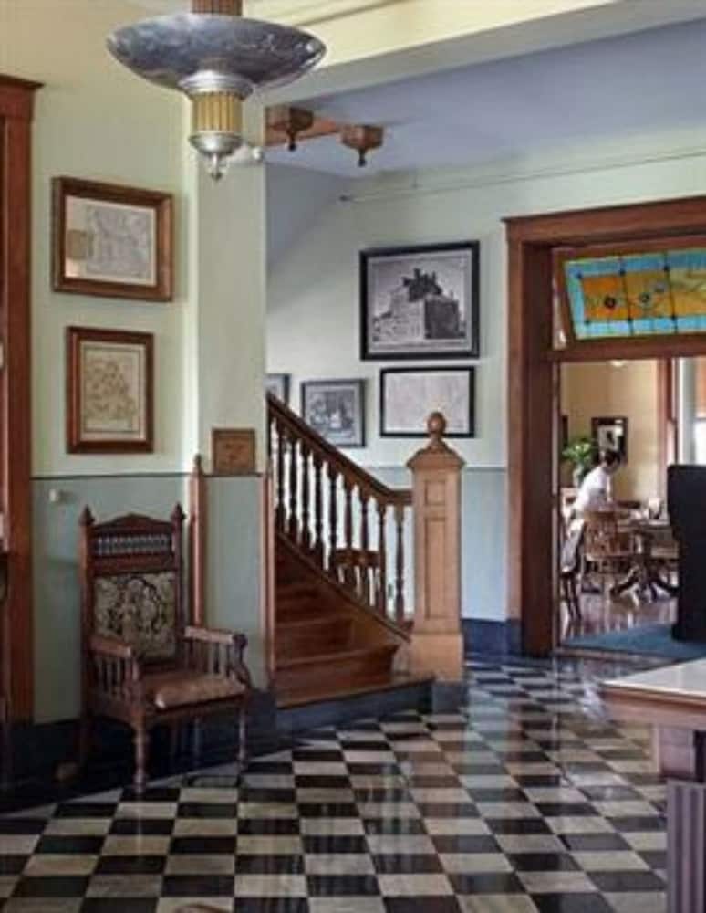 Hotel Frederick 4/50