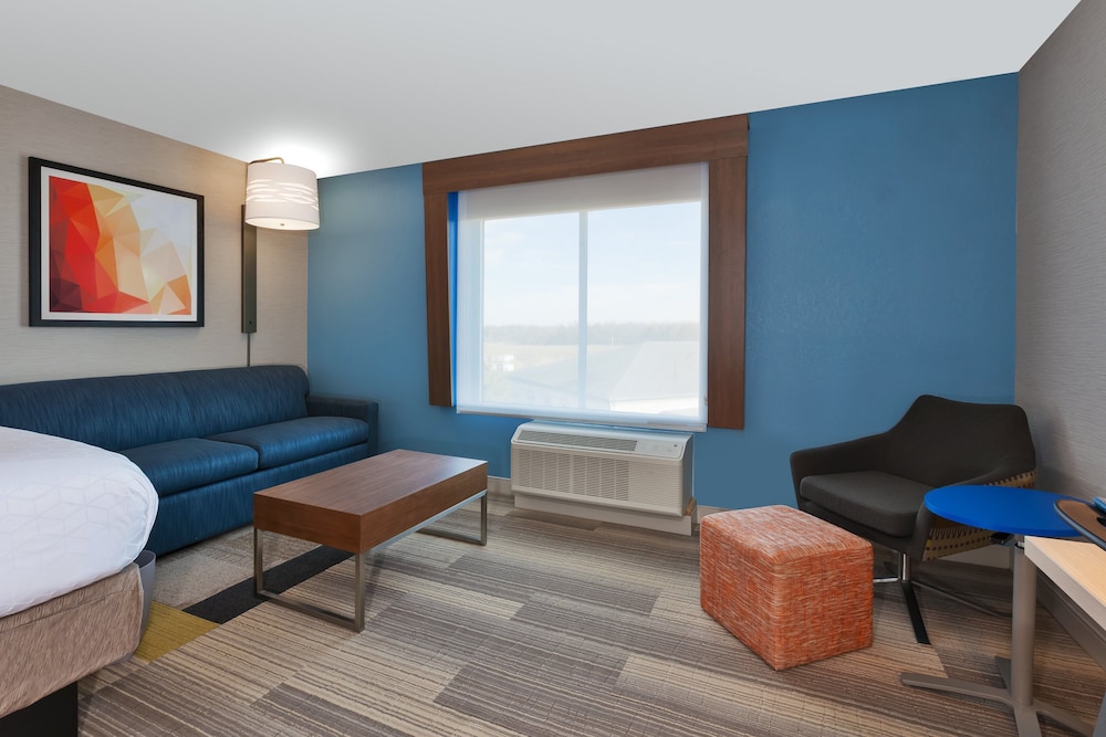 Holiday Inn Express And Suites Wooster 35/47